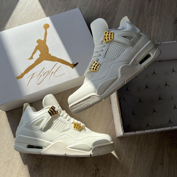 Jordan Retro 4