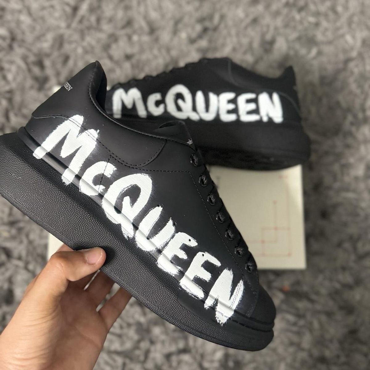 Alexander Mcqueen