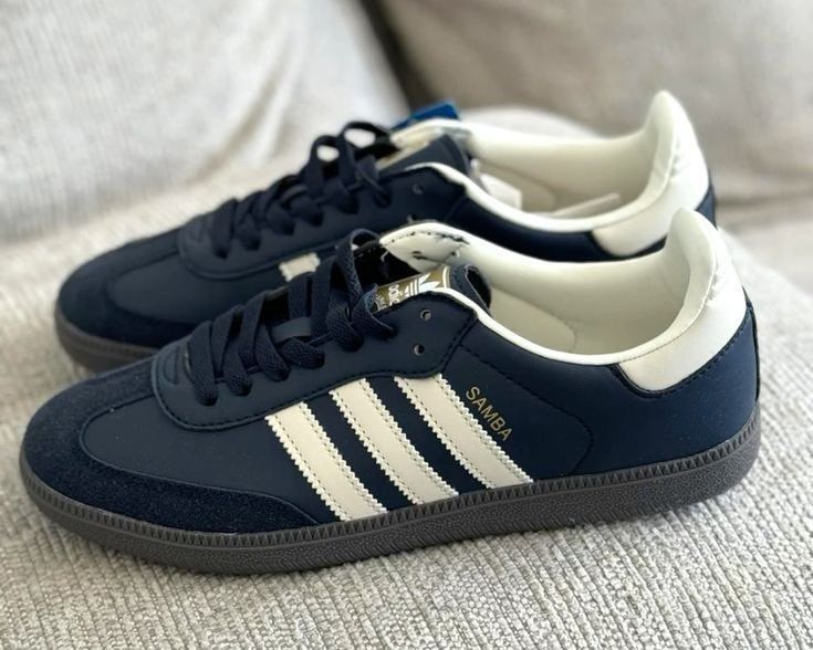 Adidas Samba